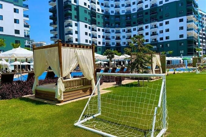 Wohnung 1+1 in einem neuen Komplex mit Infrastruktur 