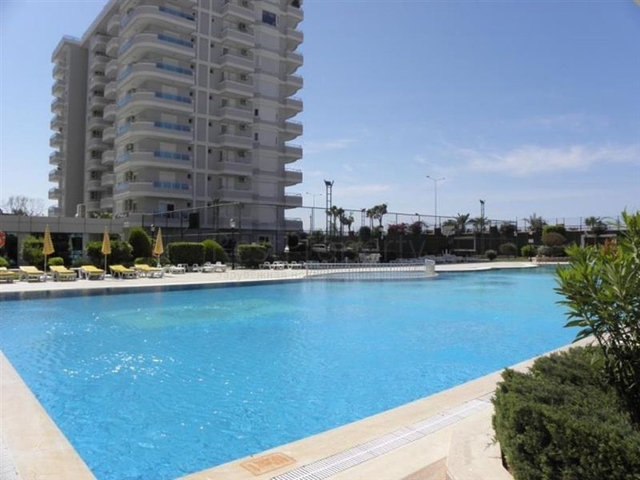 3+1 Wohnung am Meer im Stadtteil Tosmur