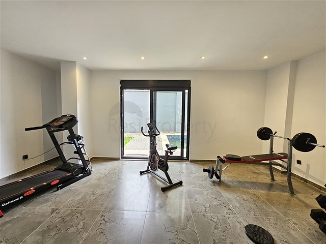 1+1 Wohnung in einem neuen Komplex in der Nähe von Kleopatra Beach