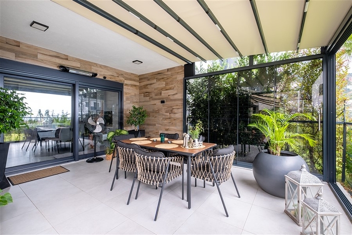 Geräumige 3+1 Wohnung im Zentrum von Alanya