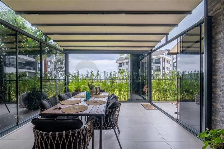 Geräumige 3+1 Wohnung im Zentrum von Alanya