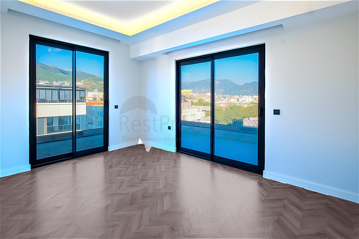 4+1 Penthouse mit Meerblick an der ersten Küste