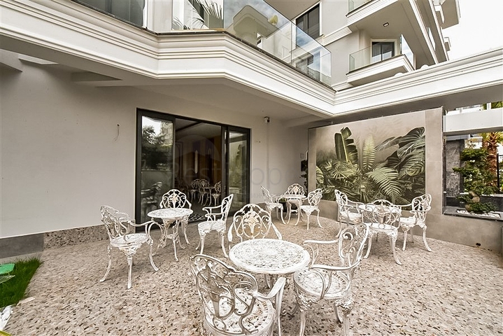 4+1 Penthouse mit Meerblick an der ersten Küste