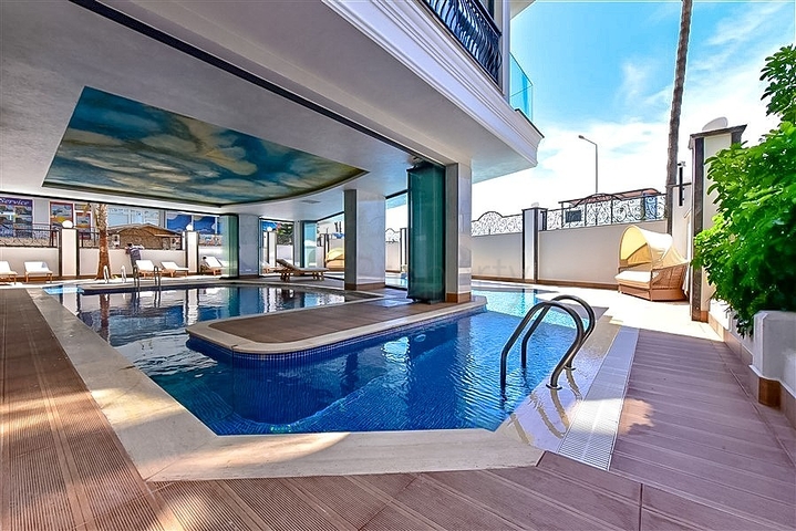 Penthouse 2+1 20 m vom Meer entfernt im Zentrum von Alanya