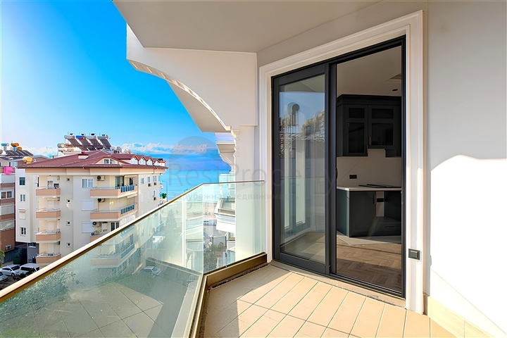 Penthouse 2+1 20 m vom Meer entfernt im Zentrum von Alanya
