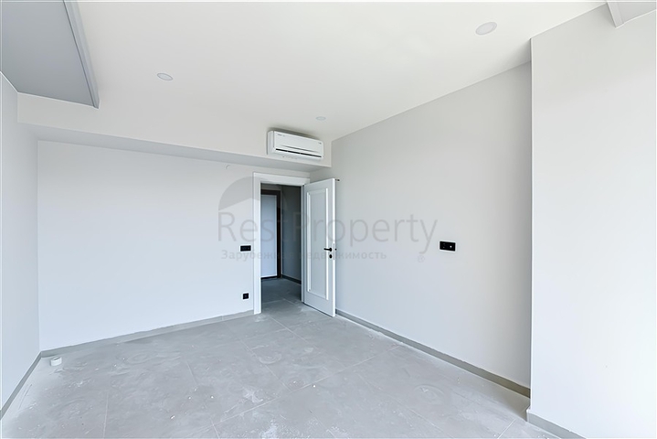 Penthouse mit drei Schlafzimmern in einem neuen Komplex mit Meerblick