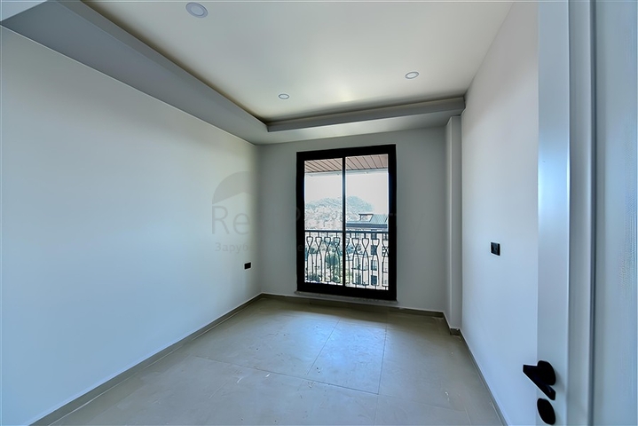 Penthouse mit drei Schlafzimmern in einem neuen Komplex mit Meerblick