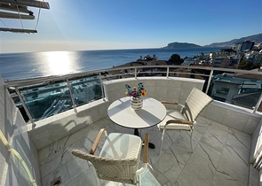 2+1 Wohnung in erster Linie mit Meerblick