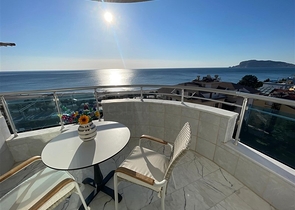 2+1 Wohnung in erster Linie mit Meerblick