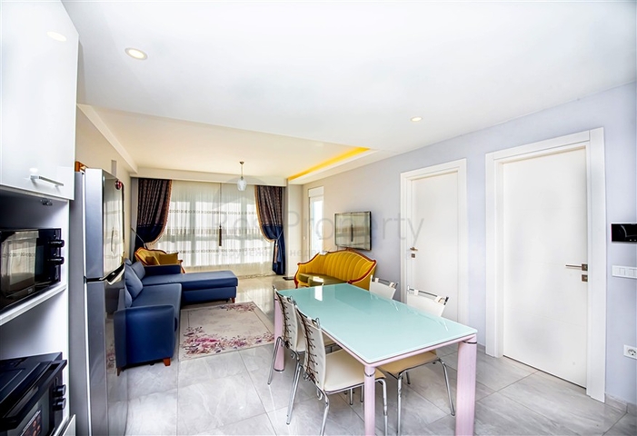 Geräumige Zweizimmerwohnung in Mahmutlar