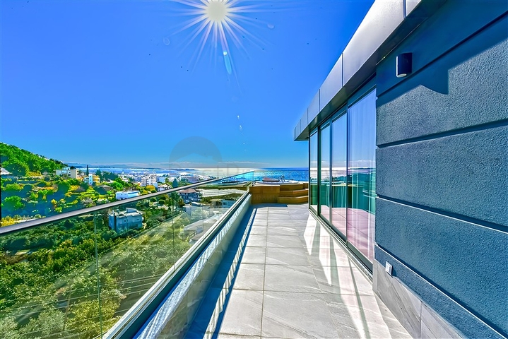 Komplex von luxuriösen Villen mit Meerblick in Avsallar