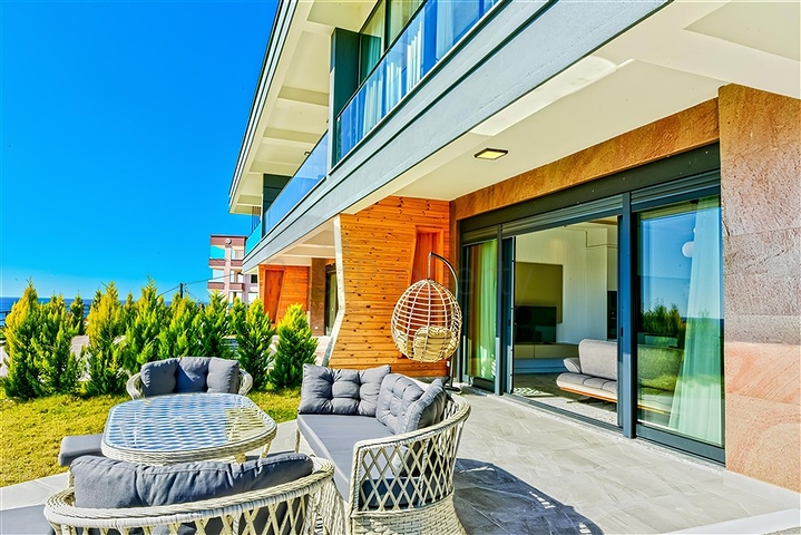 Komplex von luxuriösen Villen mit Meerblick in Avsallar