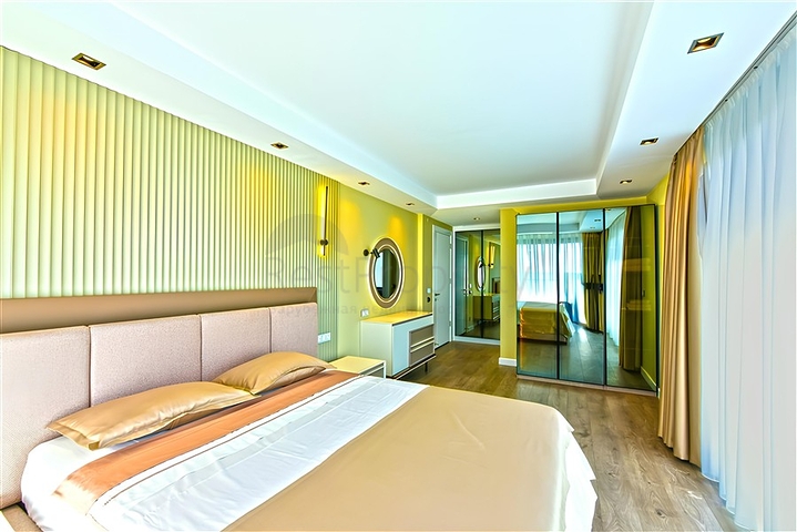 Komplex von luxuriösen Villen mit Meerblick in Avsallar