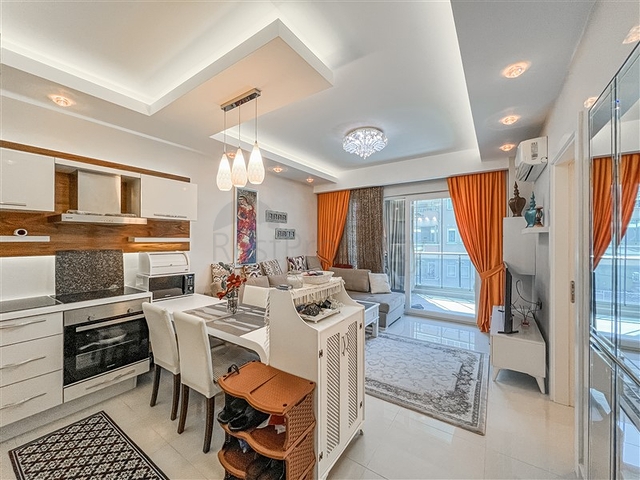 Zweizimmerwohnung in einem der besten Komplexe von Mahmutlar 