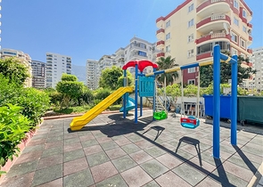 Zweizimmerwohnung in einem der besten Komplexe von Mahmutlar 