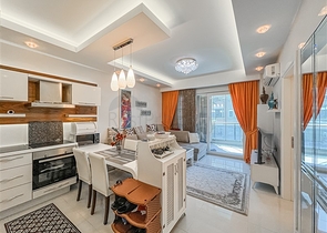 Zweizimmerwohnung in einem der besten Komplexe von Mahmutlar 