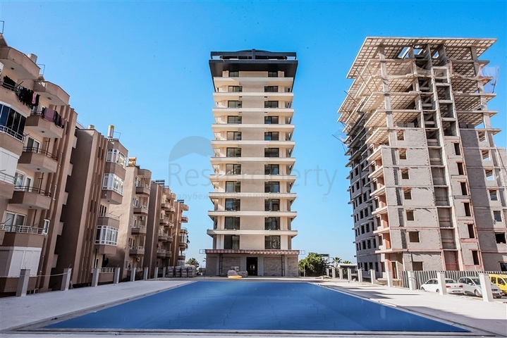 1+1 Wohnung in einem neuen Komplex an der ersten Küste