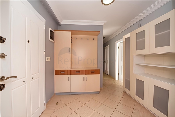 Geräumige 2+1-Wohnung im Stadtteil Oba