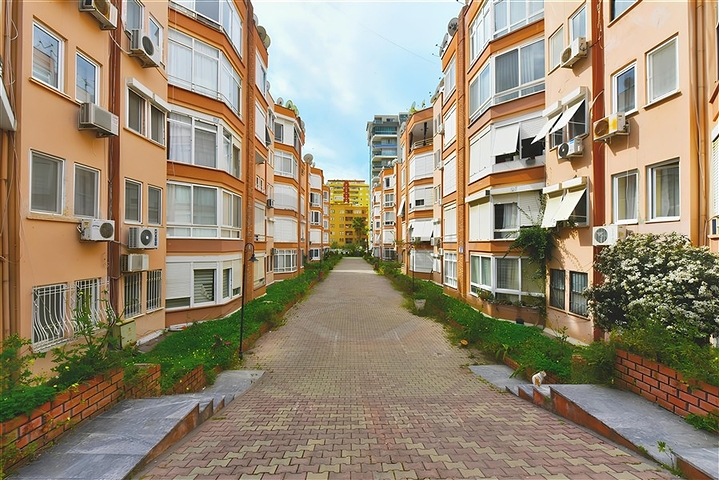 Dreizimmerwohnung in Mahmutlar zu einem günstigen Preis