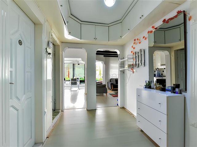 Dreizimmerwohnung in Mahmutlar zu einem günstigen Preis