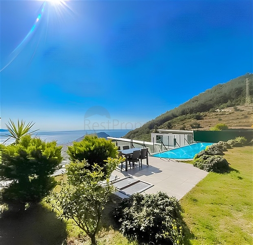 Moderne 5+1 Villa mit Meerblick im Zentrum von Alanya