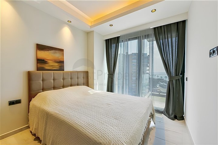 1+1 Wohnung an der ersten Küste in Mahmutlar