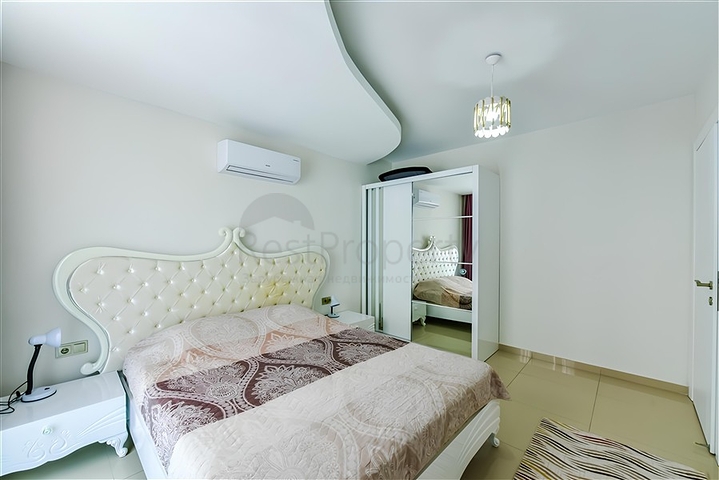 Zweizimmerwohnung in Mahmutlar 350 m vom Meer entfernt