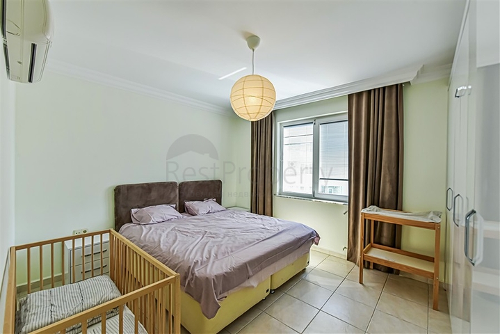 Möbliert 2+1 in Tosmur, 200 m vom Meer entfernt