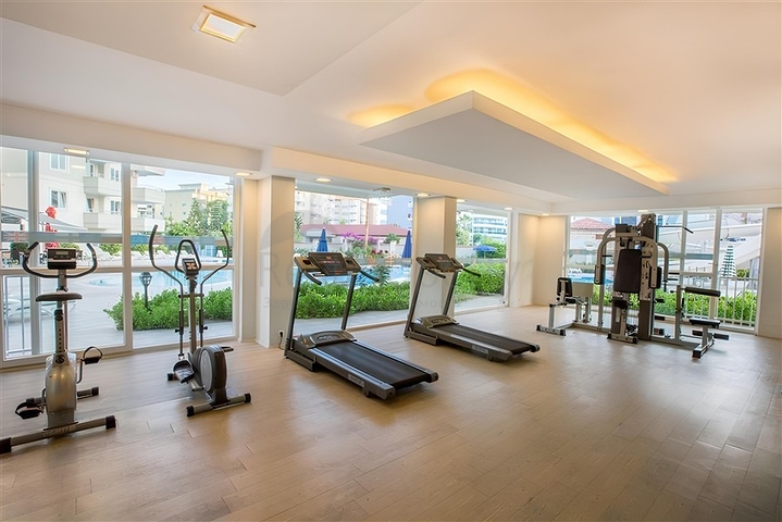 Möbliert 2+1 in Tosmur, 200 m vom Meer entfernt