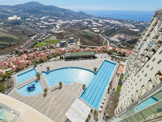 2+1 Meerblick-Wohnung in einer Anlage mit Hotelinfrastruktur im Bezirk Kargicak/Alanya