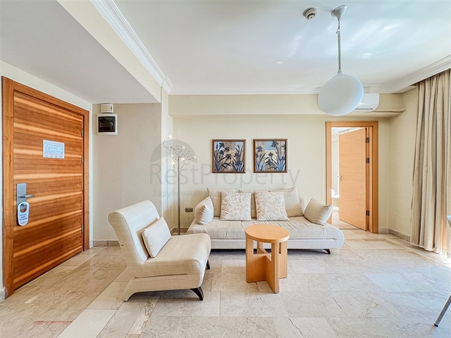 2+1 Meerblick-Wohnung in einer Anlage mit Hotelinfrastruktur im Bezirk Kargicak/Alanya