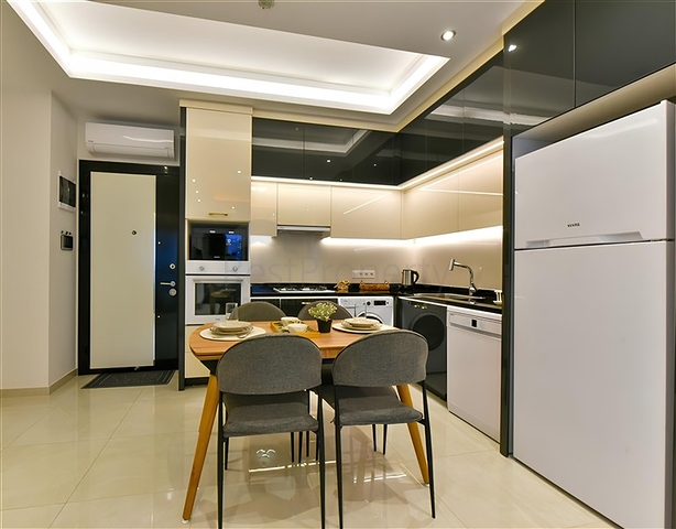 Geräumiges 1+1 im neuen Komplex des Bezirks Mahmutlar