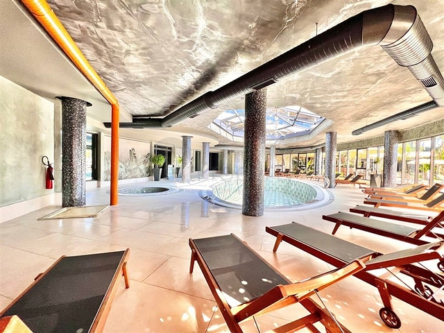 1+1 Wohnung mit Meerblick an der ersten Küste