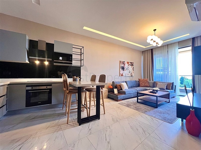 1+1 Wohnung mit Meerblick an der ersten Küste