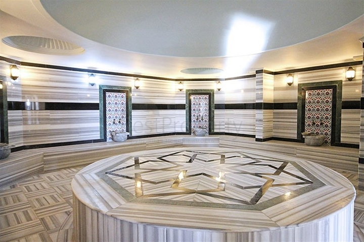 Luxuswohnung mit Meerblick und voller Infrastruktur im Herzen von Konakla 