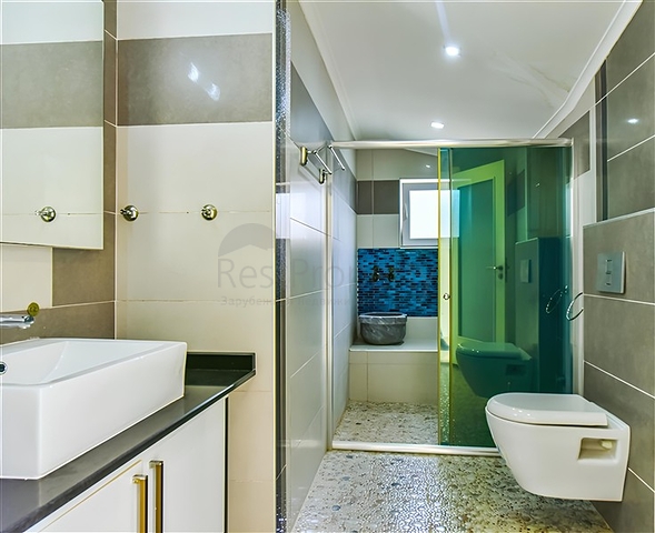 Luxuswohnung mit Meerblick und voller Infrastruktur im Herzen von Konakla 