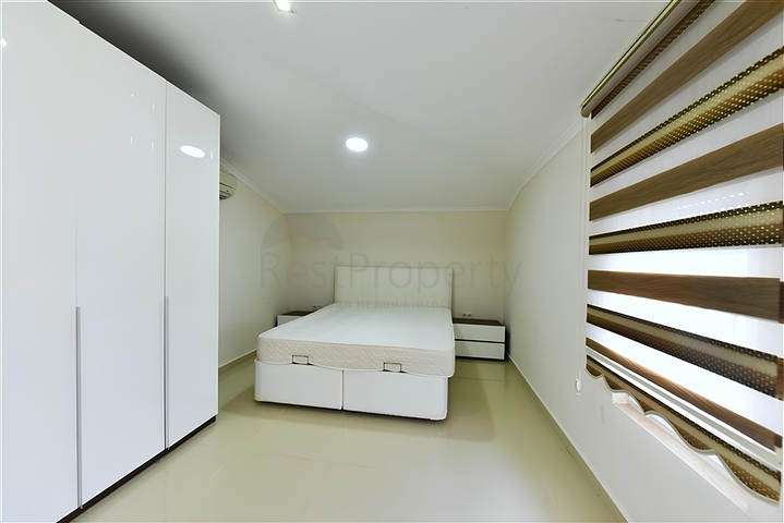 Luxuswohnung mit Meerblick und voller Infrastruktur im Herzen von Konakla 