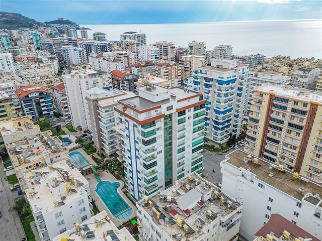 Geräumiges 3+1 Penthouse in Mahmutlar