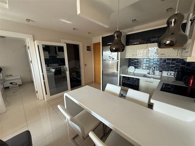 1+1 Wohnung mit Möbeln 