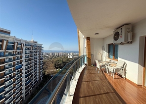 1+1 Wohnung mit Möbeln 