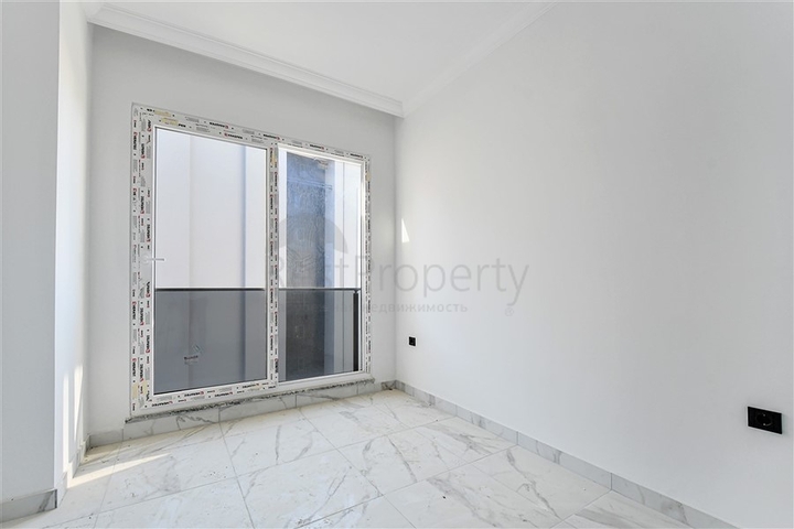 Zweizimmerwohnung in einem Komplex mit entwickelter Infrastruktur