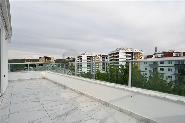 3+1 Penthouse im Stadtteil Avsallar