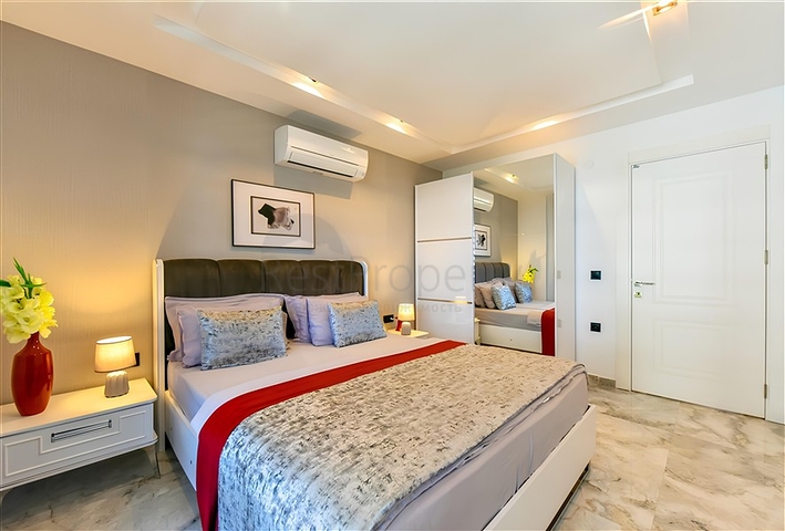 Edle 1+1 Wohnung mit Meerblick in einer hochwertigen Anlage im Stadtteil Kargicak