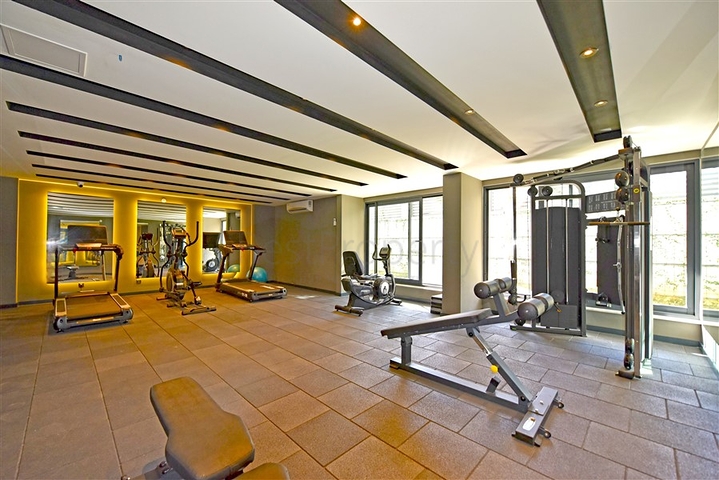 Penthouse 4+1 im Zentrum von Alanya, 150 m vom Meer entfernt