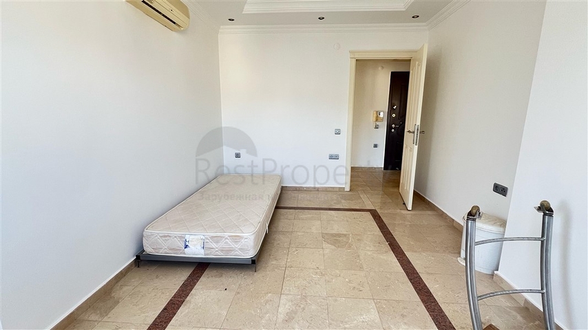 2+1 Wohnung an der ersten Küste des Bezirks Tosmur