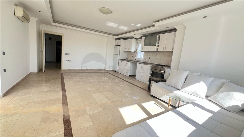 2+1 Wohnung an der ersten Küste des Bezirks Tosmur