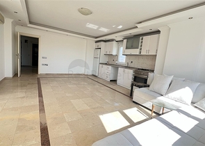 2+1 Wohnung an der ersten Küste des Bezirks Tosmur