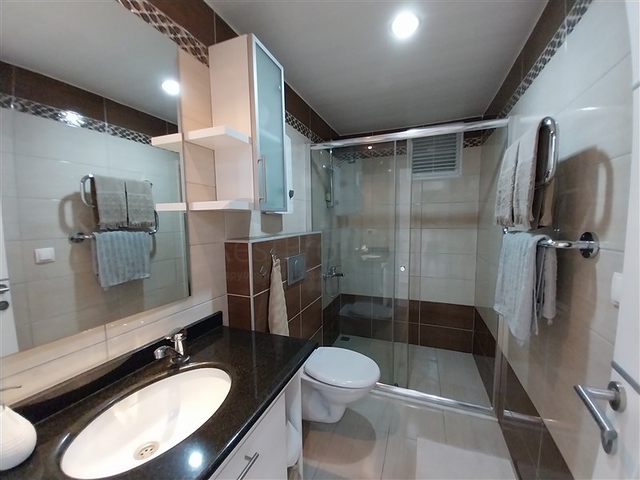 Wohnung vom Eigentümer mit 2+1 Grundriss im Stadtteil Avsallar