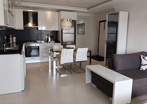 Wohnung vom Eigentümer mit 2+1 Grundriss im Stadtteil Avsallar