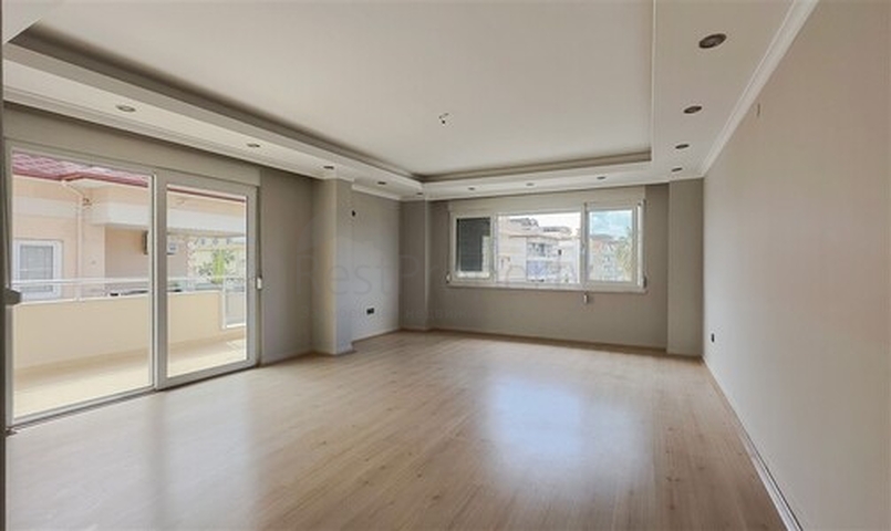 Wohnung 3+1 200 m vom Meer entfernt im Zentrum von Alanya Wohnung 3+1 200 m vom Meer entfernt im Zentrum von Alanya